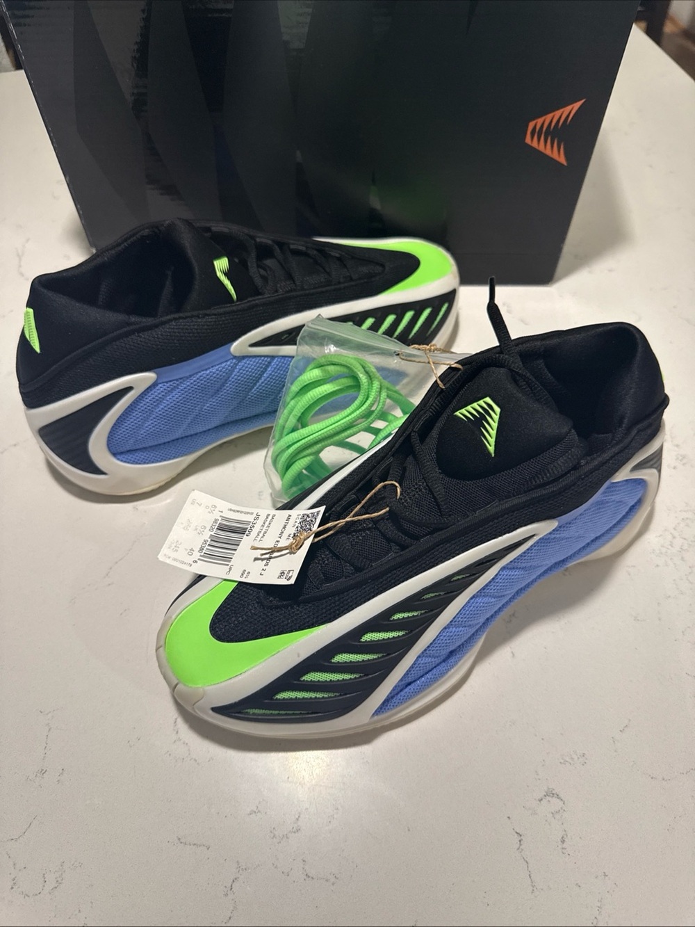 Adidas Anthony Edwards 2 Basketball Shoes Youth Size 7 / Women's 8.5